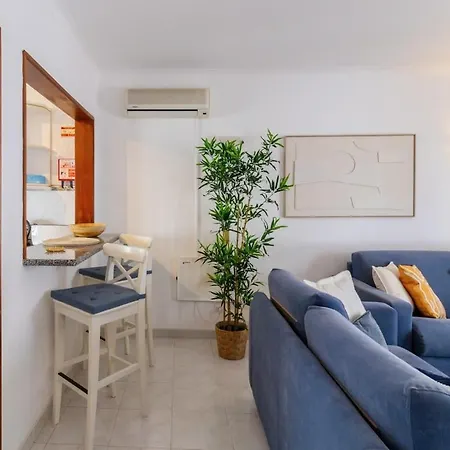 Casa Maisie